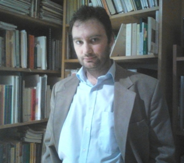 “Relativizar una afirmación no es renunciar a su verdad, sino explicitar o bien las condiciones en que se formula o bien el dominio al cual se aplican sus conceptos.”