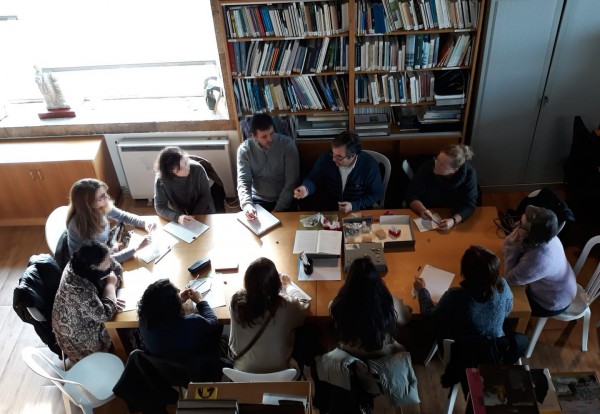 Clase práctica de Prehistoria en el Museo de San Antón (A Coruña)